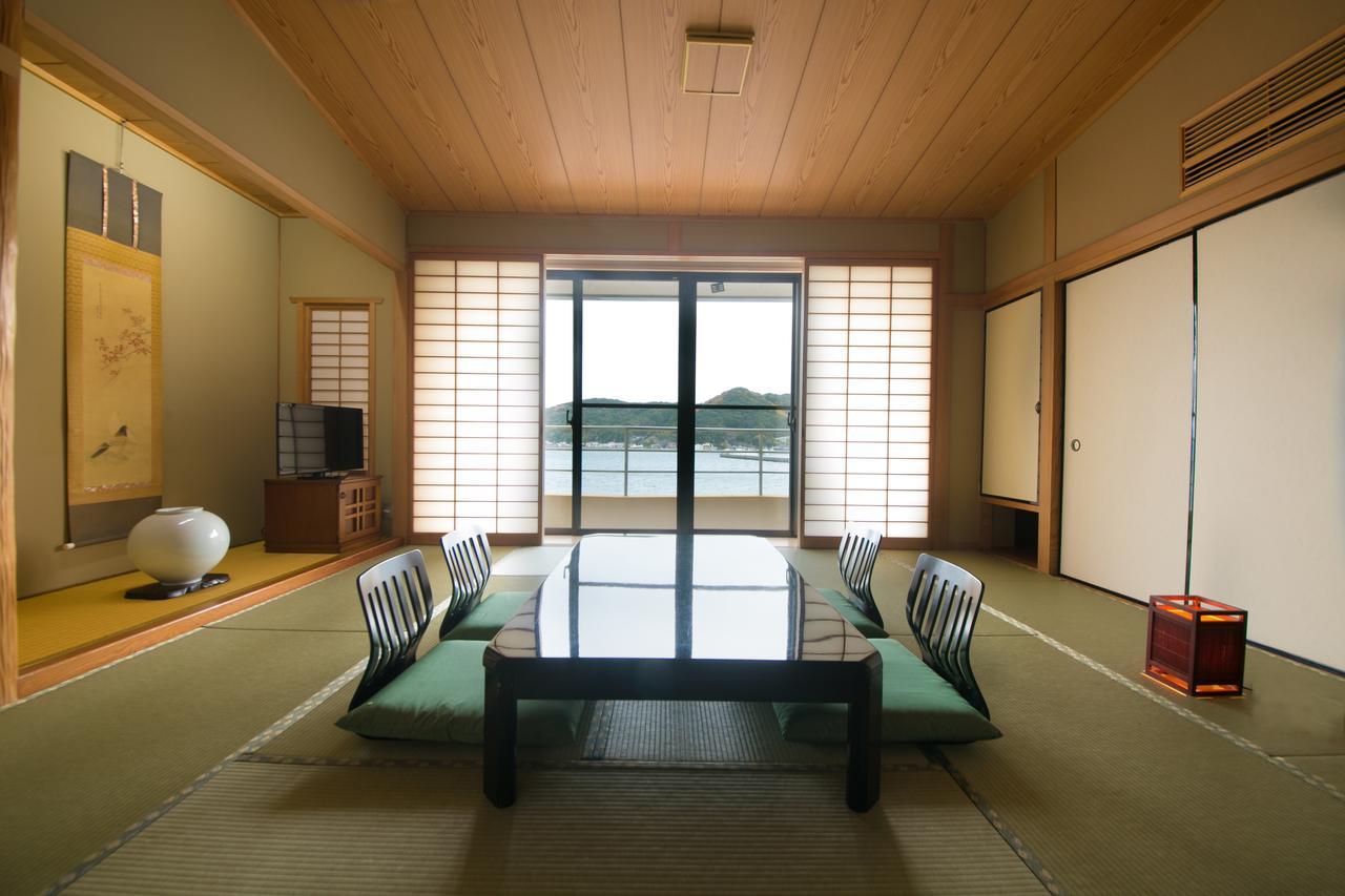 Matsuura Hotel Saiki Eksteriør billede